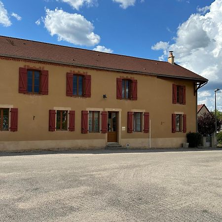 Gite De La Fontaine Saint-Andre-en-Morvan ภายนอก รูปภาพ