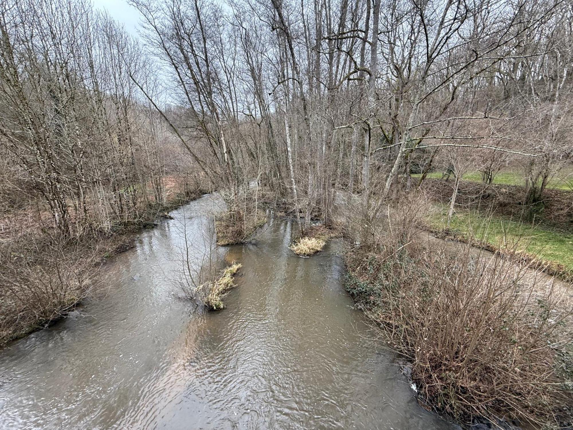Gite De La Fontaine Saint-Andre-en-Morvan ภายนอก รูปภาพ